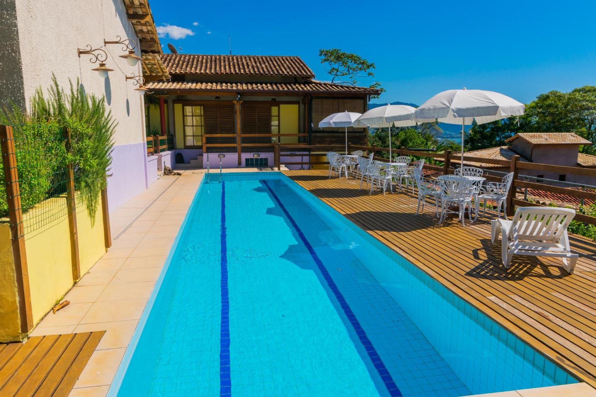 Sitio Cad Em Ilhabela: Family Retreat With Heated Pool And Pet-friendly Amenities Holiday home