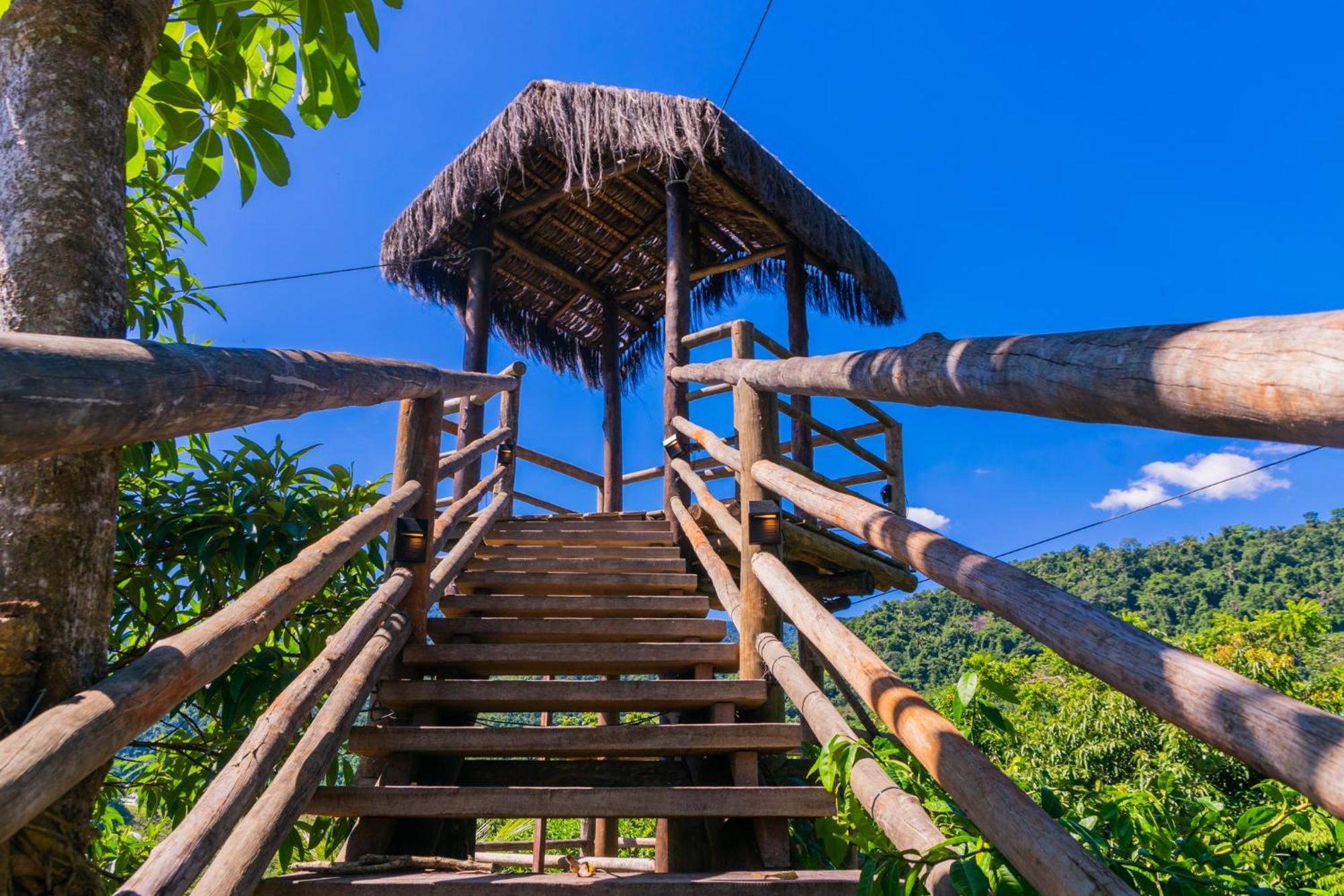 Sitio Cad Em Ilhabela: Family Retreat With Heated Pool And Pet-friendly Amenities