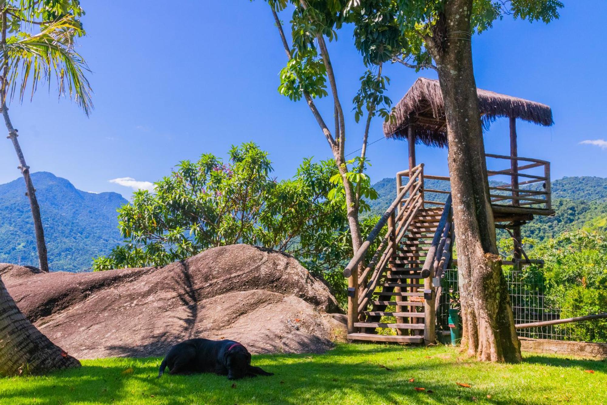 Sitio Cad Em Ilhabela: Family Retreat With Heated Pool And Pet-friendly Amenities * Ilhabela
